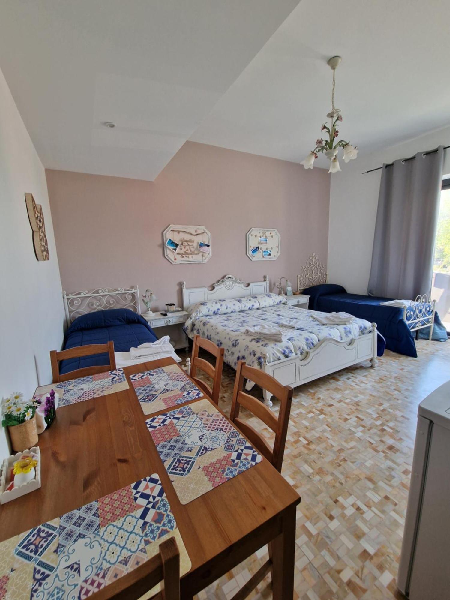 Camere Le Margherite Olbia Bagian luar foto